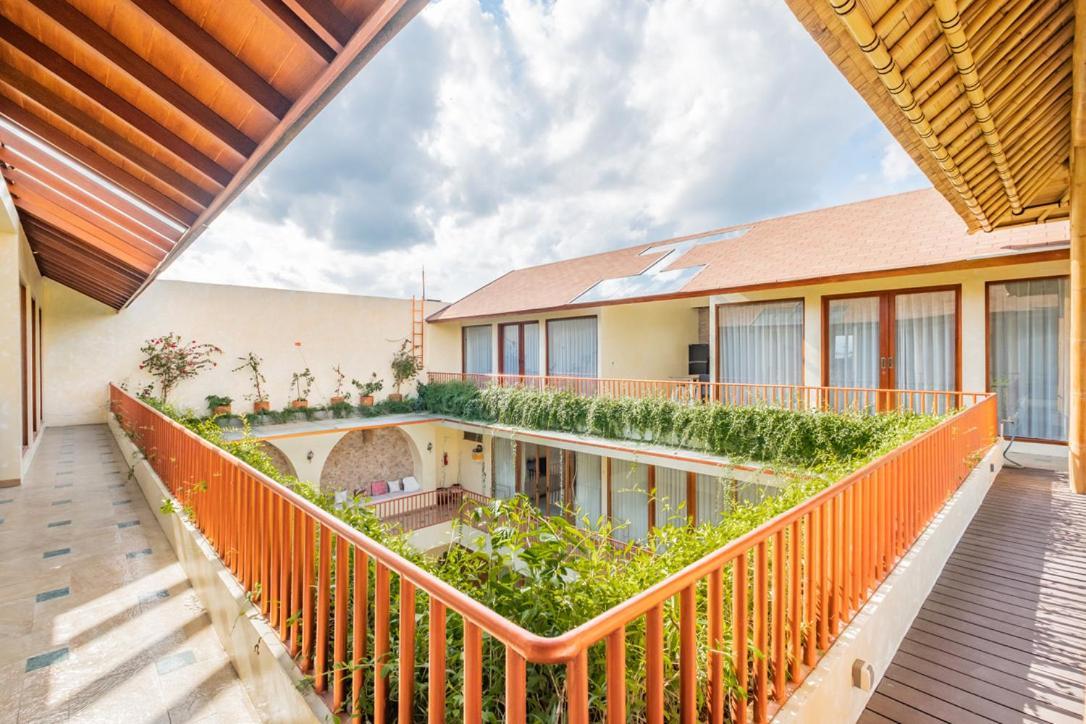 Ellisani Bali Apartment Canggu  Exterior photo